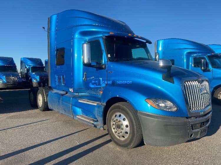 2020 International LT625 Sleeper Trucks