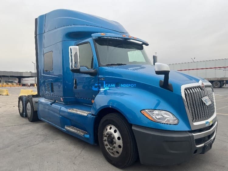 2020 International LT625 Sleeper Trucks