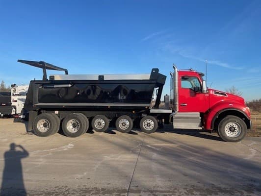 2025 Kenworth  T880S Dump Trucks