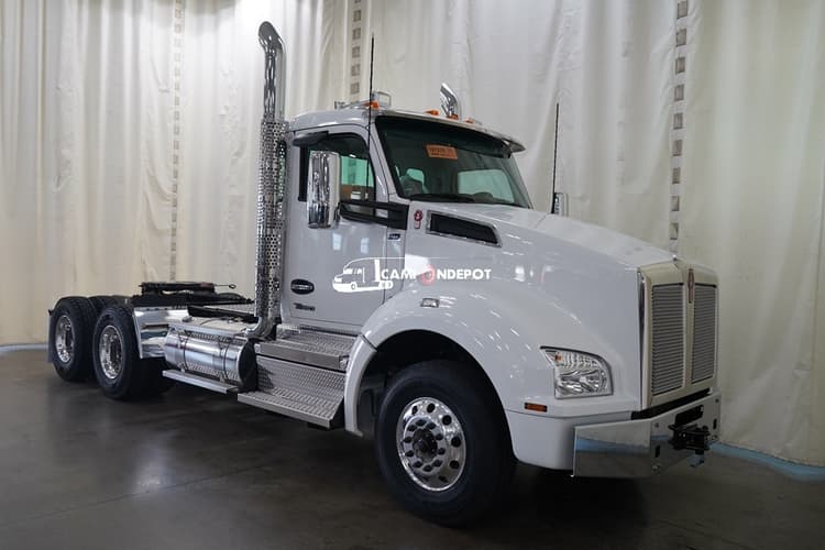 2026 Kenworth T880 Day Cab Trucks