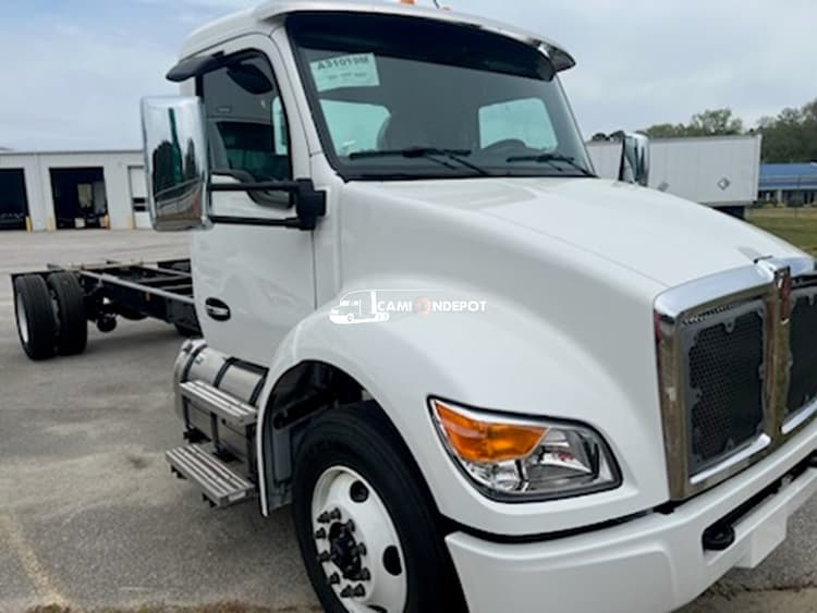 2025 Kenworth T280 Cab & Chassis Trucks