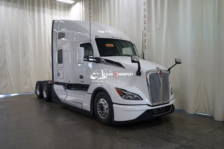 2026 Kenworth T680 Sleeper Trucks