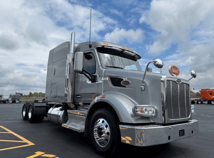 2021 Peterbilt 567 Sleeper Trucks