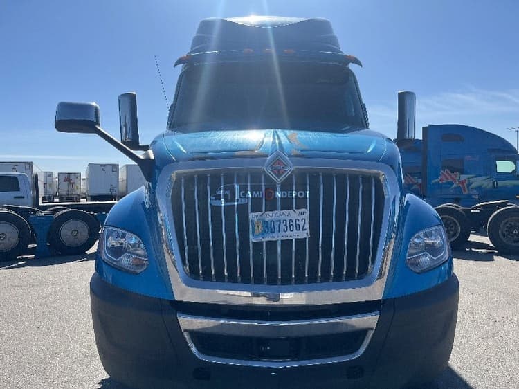 2020 International LT625 Sleeper Trucks