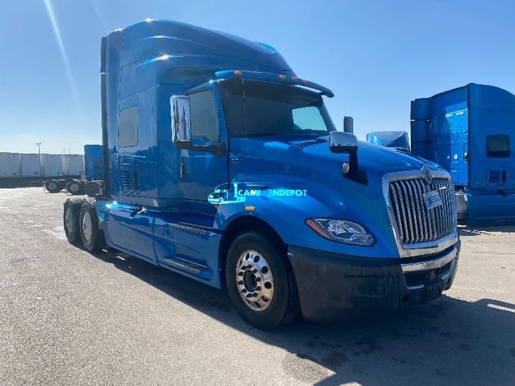 2020 International LT625 Sleeper Trucks