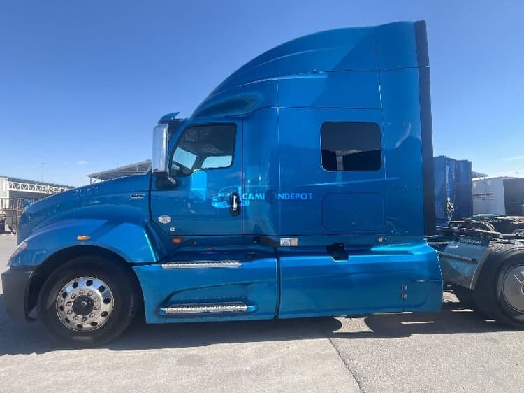 2020 International LT625 Sleeper Trucks