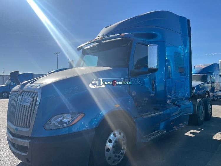 2020 International LT625 Sleeper Trucks