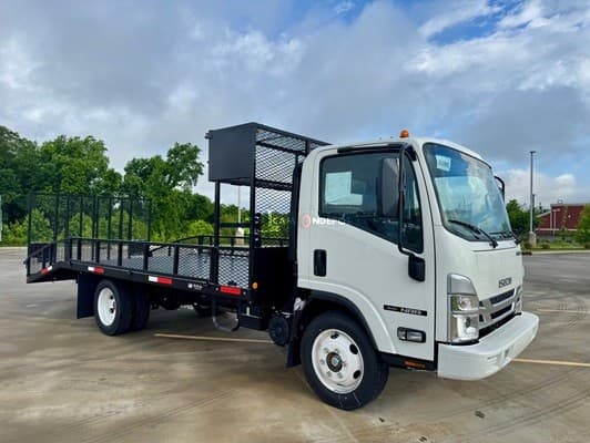 2025 Isuzu NRR Landscape Trucks