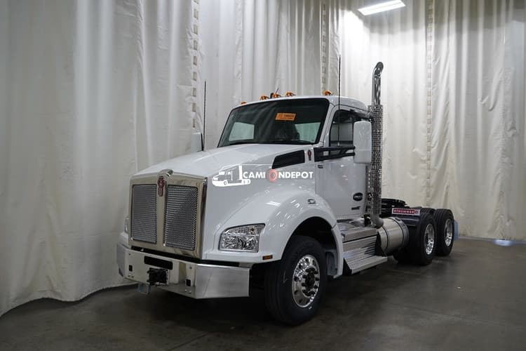 2026 Kenworth T880 Day Cab Trucks