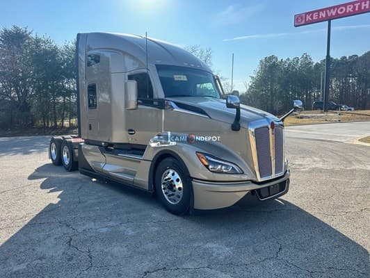 2026 Kenworth T680 Sleeper Trucks