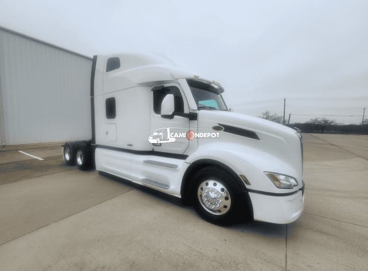 2026 Peterbilt 579 Sleeper Trucks