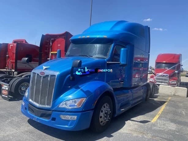 2022 Peterbilt 579 Sleeper Trucks