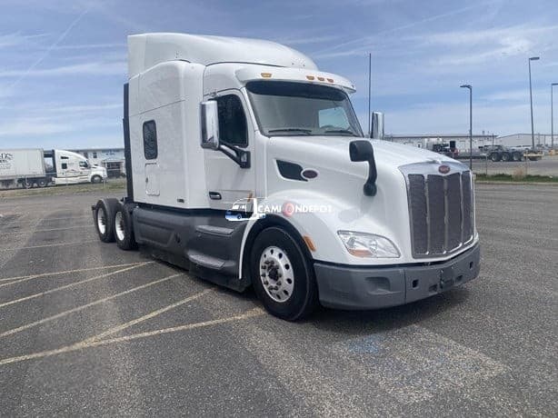 2018 Peterbilt 579 Sleeper Trucks
