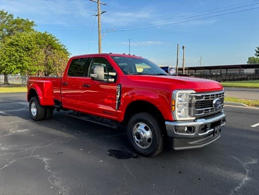 2025 Ford F350 Pickup Trucks