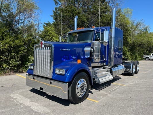 2026 Kenworth W900L Sleeper Trucks