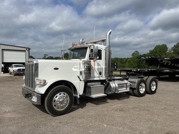 2021 Peterbilt 389 Day Cab Trucks
