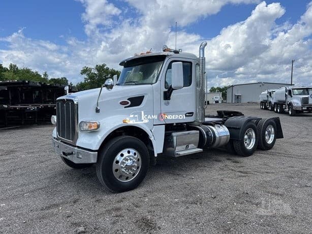 2020 Peterbilt 567 Day Cab Trucks