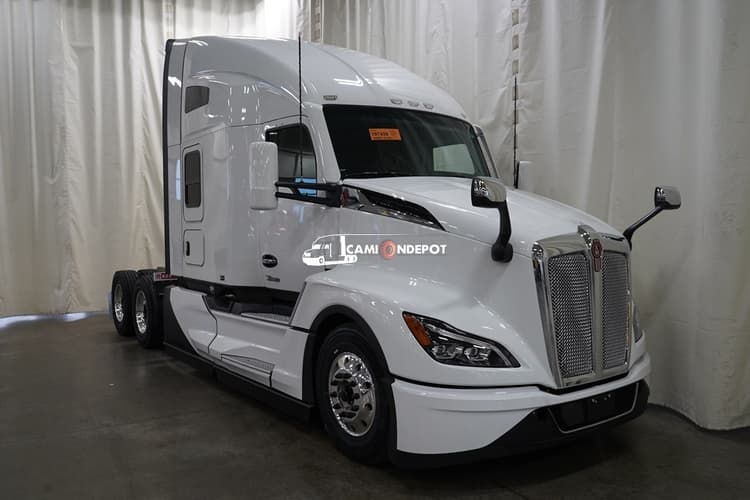 2026 Kenworth T680 Sleeper Trucks