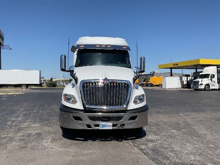 2022 International LT625 Sleeper Trucks