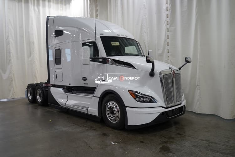 2026 Kenworth T680 Sleeper Trucks
