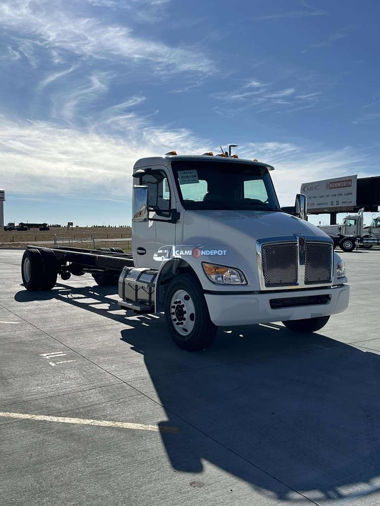 2025 Kenworth T280 Cab & Chassis Trucks