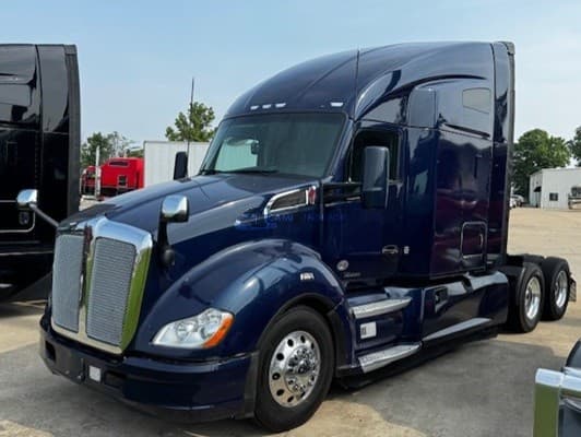 2021 Kenworth T680 Sleeper Trucks