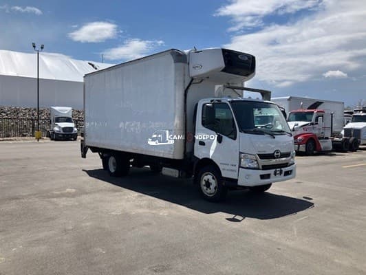 2019 Hino 195 Reefer Box Truck