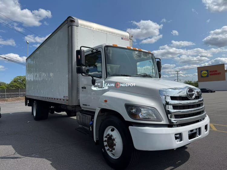 2017 Hino 268 Box Trucks