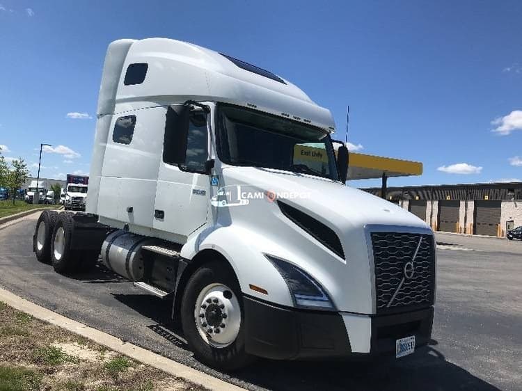 2022 Volvo VNL64760 Sleeper Trucks
