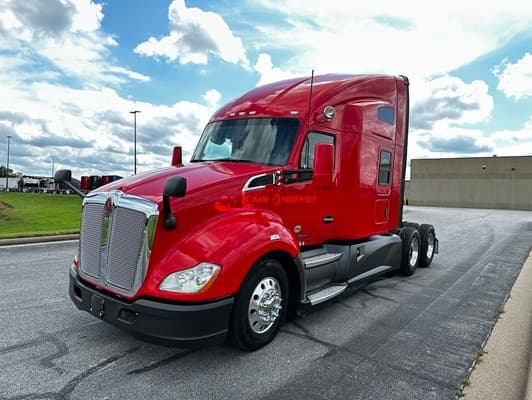 2021 Kenworth T680 Sleeper Trucks