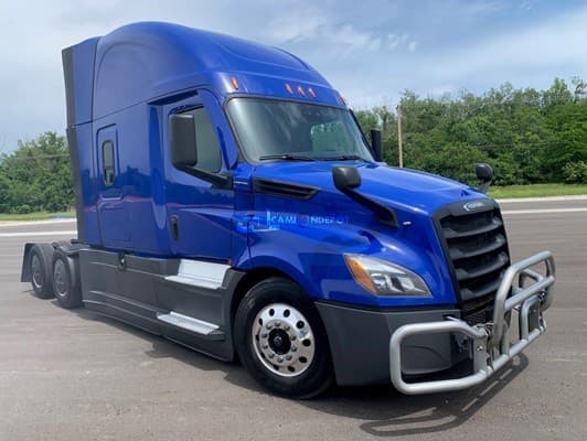 2021 Freightliner PT126064ST Sleeper Trucks