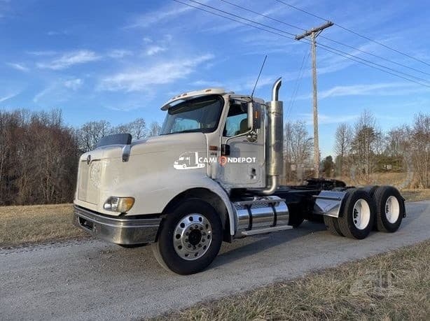 2001 International 9100 Day Cab Trucks