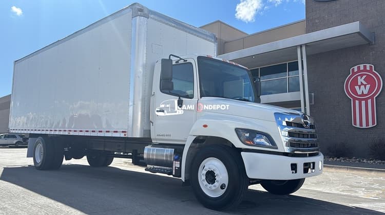 2019 Hino 268A Box Trucks