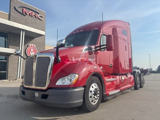 2021 Kenworth T680 Sleeper Trucks