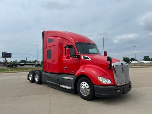 2021 Kenworth T680 Sleeper Trucks