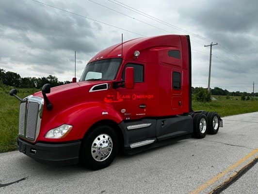 2021 Kenworth T680 Sleeper Trucks