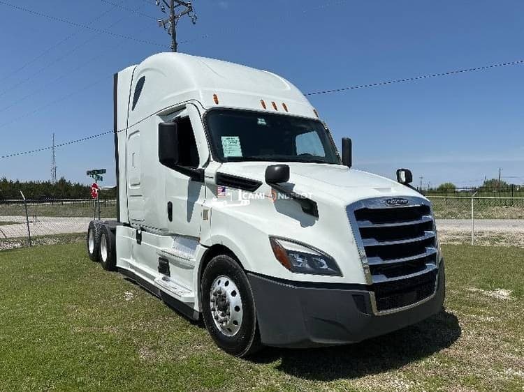 2021 Freightliner T12664ST Sleeper Trucks
