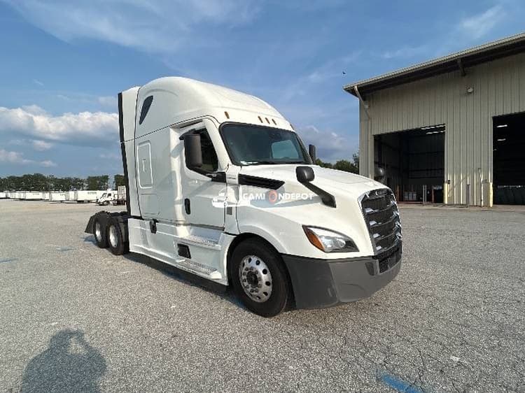 2021 Freightliner T12664ST Sleeper Trucks