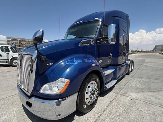 2022 Kenworth T680 Sleeper Trucks