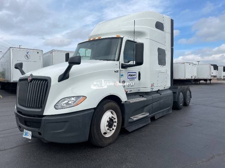 2022 International LT625 Sleeper Trucks