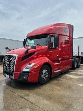 2023 Volvo VNL64T760 Sleeper Trucks