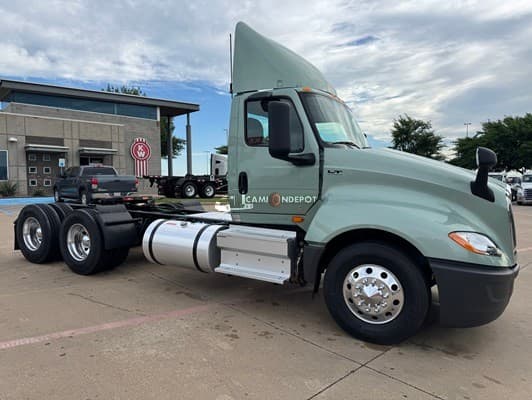 2024 International  LT625 Day Cab Trucks