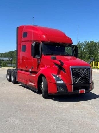 2023 Volvo VNL64T760 Sleeper Trucks