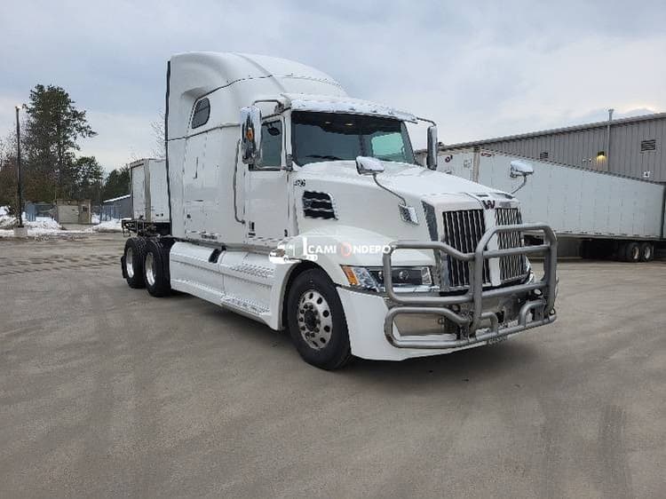 2020 Western Star 5700XE Sleeper Trucks