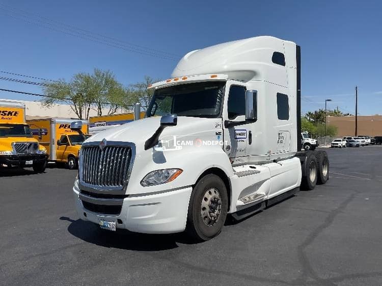 2023 International LT625 Sleeper Trucks