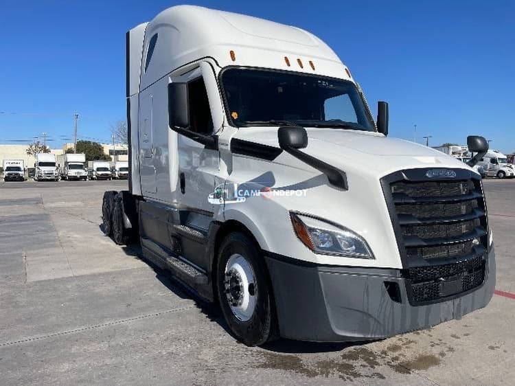 2021 Freightliner T12664ST Sleeper Trucks