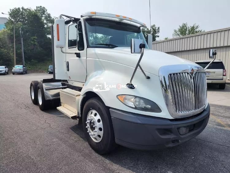 2015 International  PROSTAR Day Cab Trucks