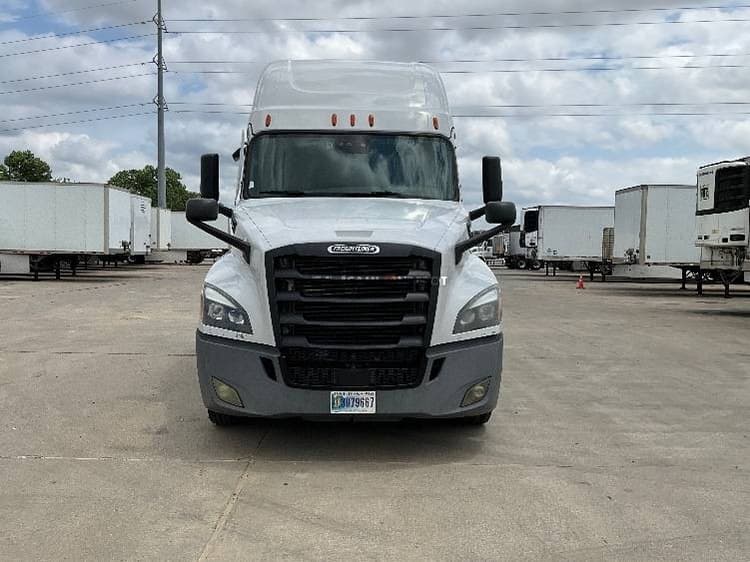 2021 Freightliner T12664ST Sleeper Trucks