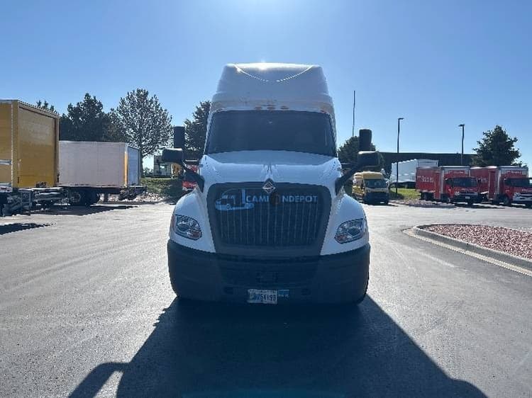 2022 International LT625 Sleeper Trucks