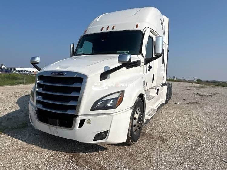 2021 Freightliner T12664ST Sleeper Trucks